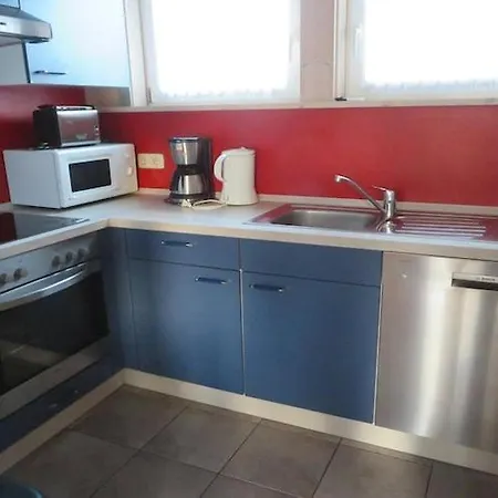 Holiday home Mirow In *